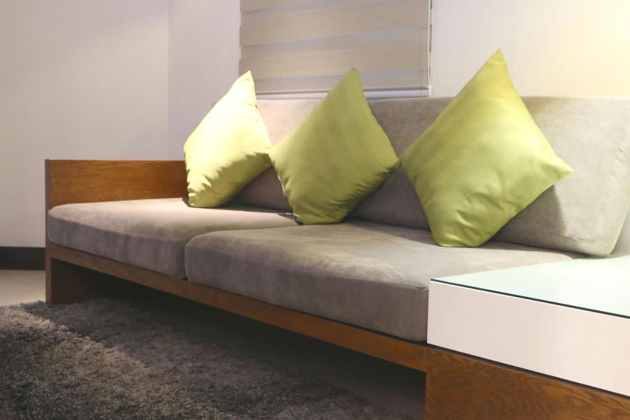 Aurea Hotel And Suites Запопан Екстериор снимка